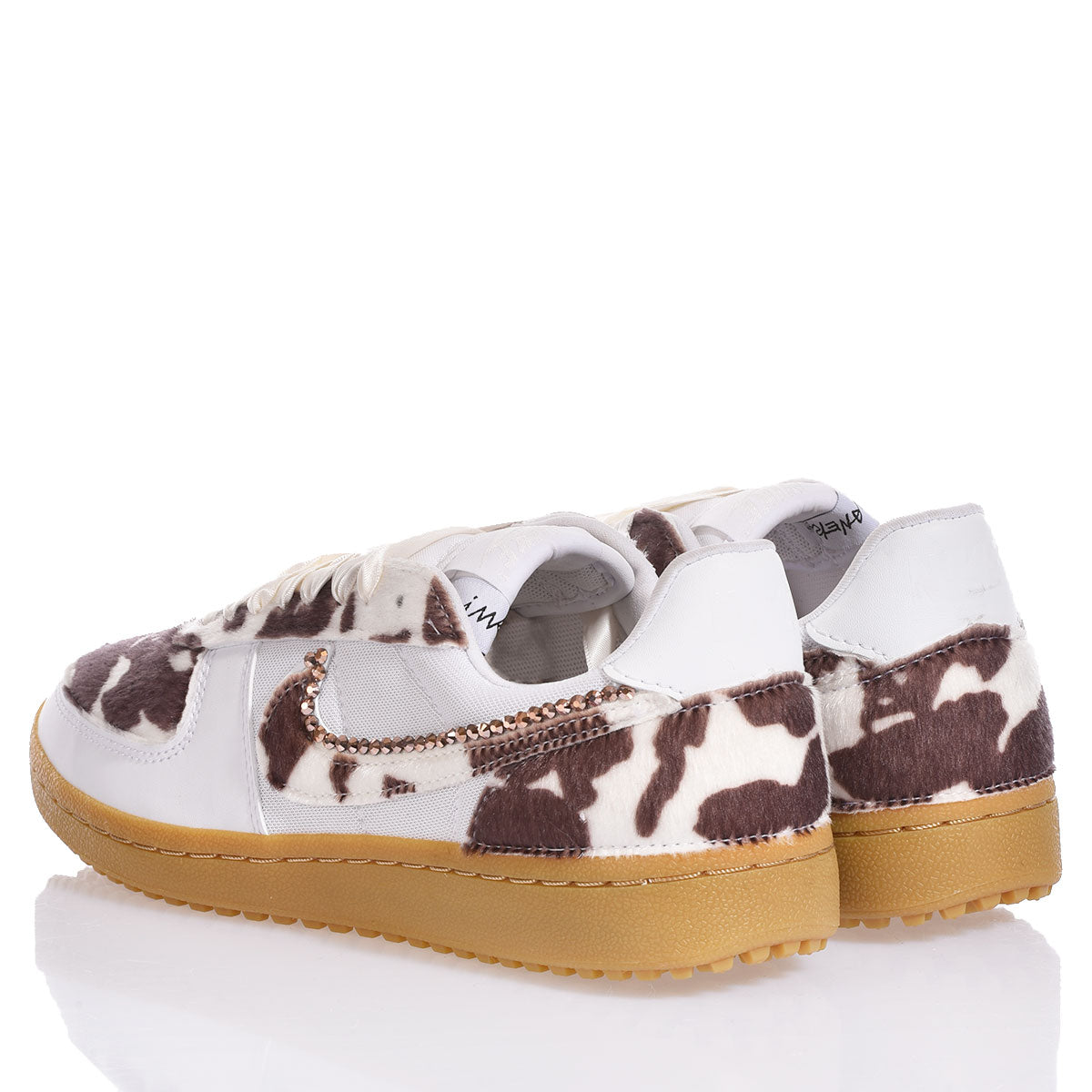 Nike Field Cow