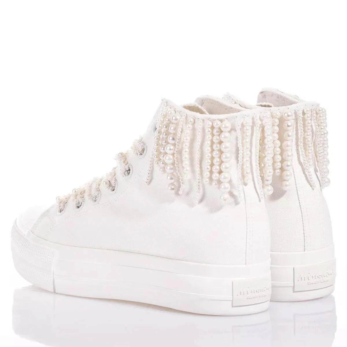 Mimanera Airlines Platform Pearl Rain