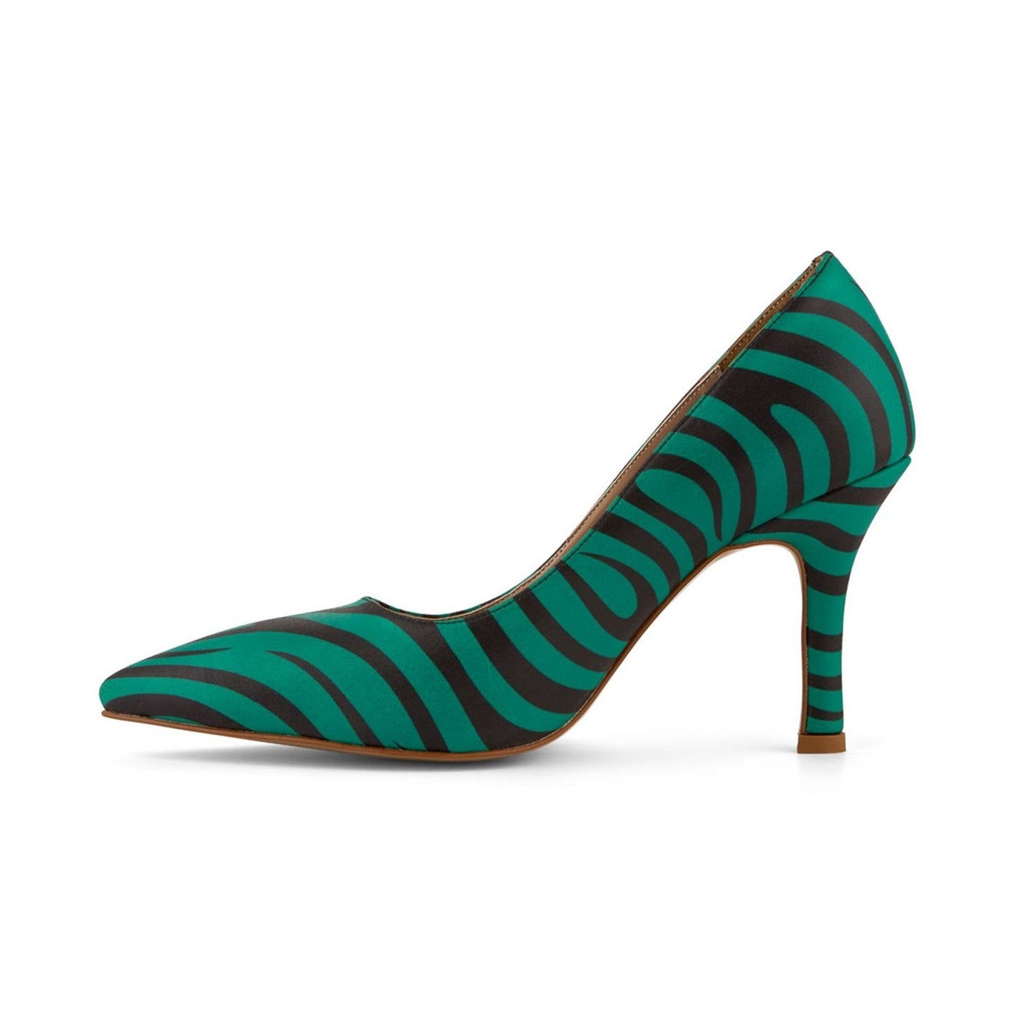 Zapatos de tacón con actitud de moda 