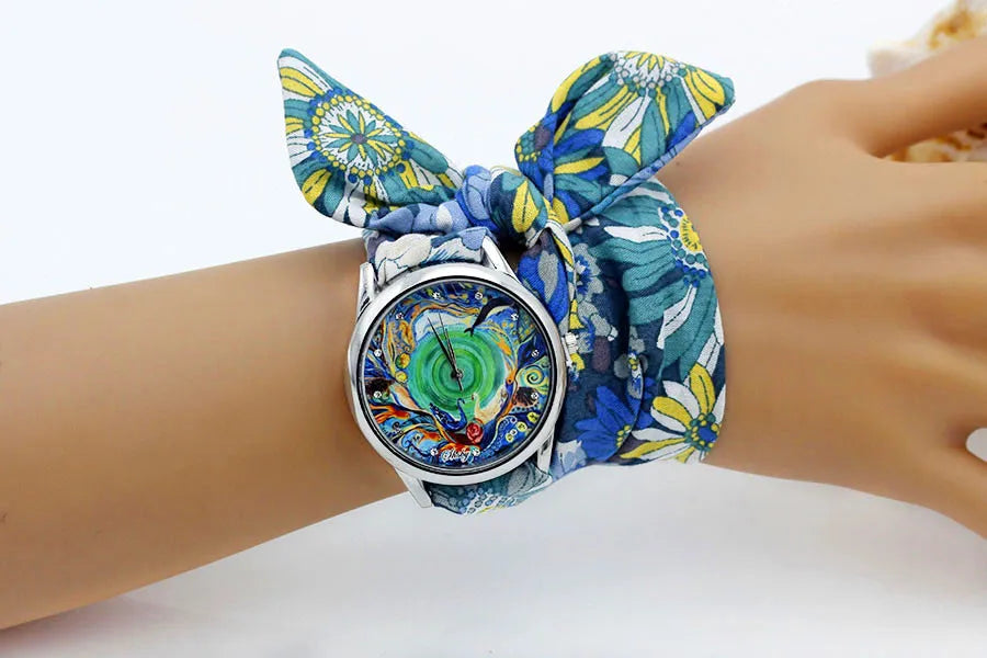 Shsby Nuovo orologio da polso in stoffa da donna Orologio da donna alla moda Orologio al quarzo argento di alta qualità Orologio da ragazza dolce Orologio in tessuto
