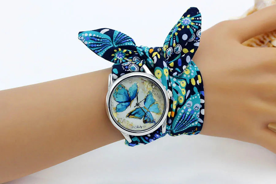 Shsby Nuovo orologio da polso in stoffa da donna Orologio da donna alla moda Orologio al quarzo argento di alta qualità Orologio da ragazza dolce Orologio in tessuto