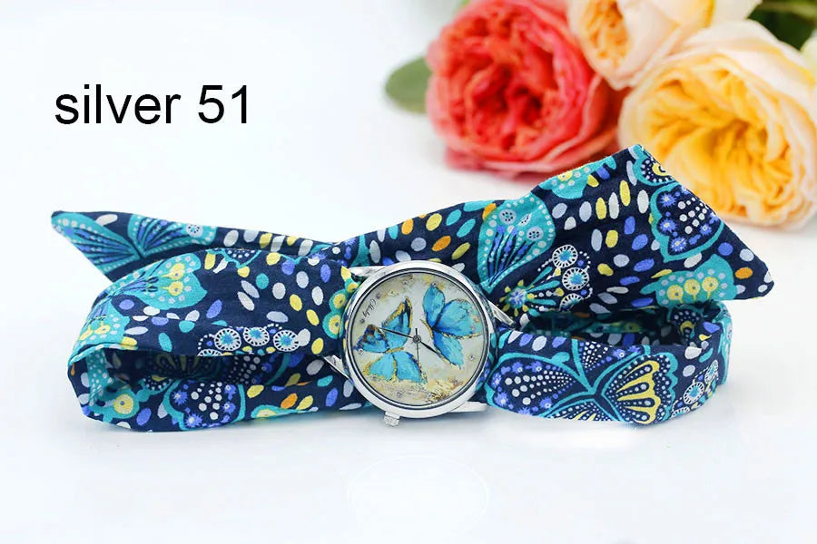 Shsby Nuovo orologio da polso in stoffa da donna Orologio da donna alla moda Orologio al quarzo argento di alta qualità Orologio da ragazza dolce Orologio in tessuto