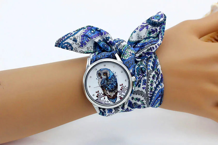 Shsby Nuovo orologio da polso in stoffa da donna Orologio da donna alla moda Orologio al quarzo argento di alta qualità Orologio da ragazza dolce Orologio in tessuto