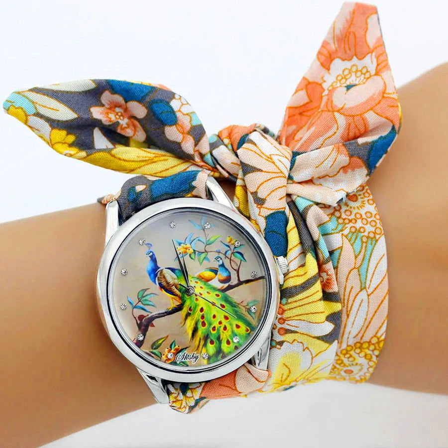 Shsby Nuovo orologio da polso in stoffa da donna Orologio da donna alla moda Orologio al quarzo argento di alta qualità Orologio da ragazza dolce Orologio in tessuto
