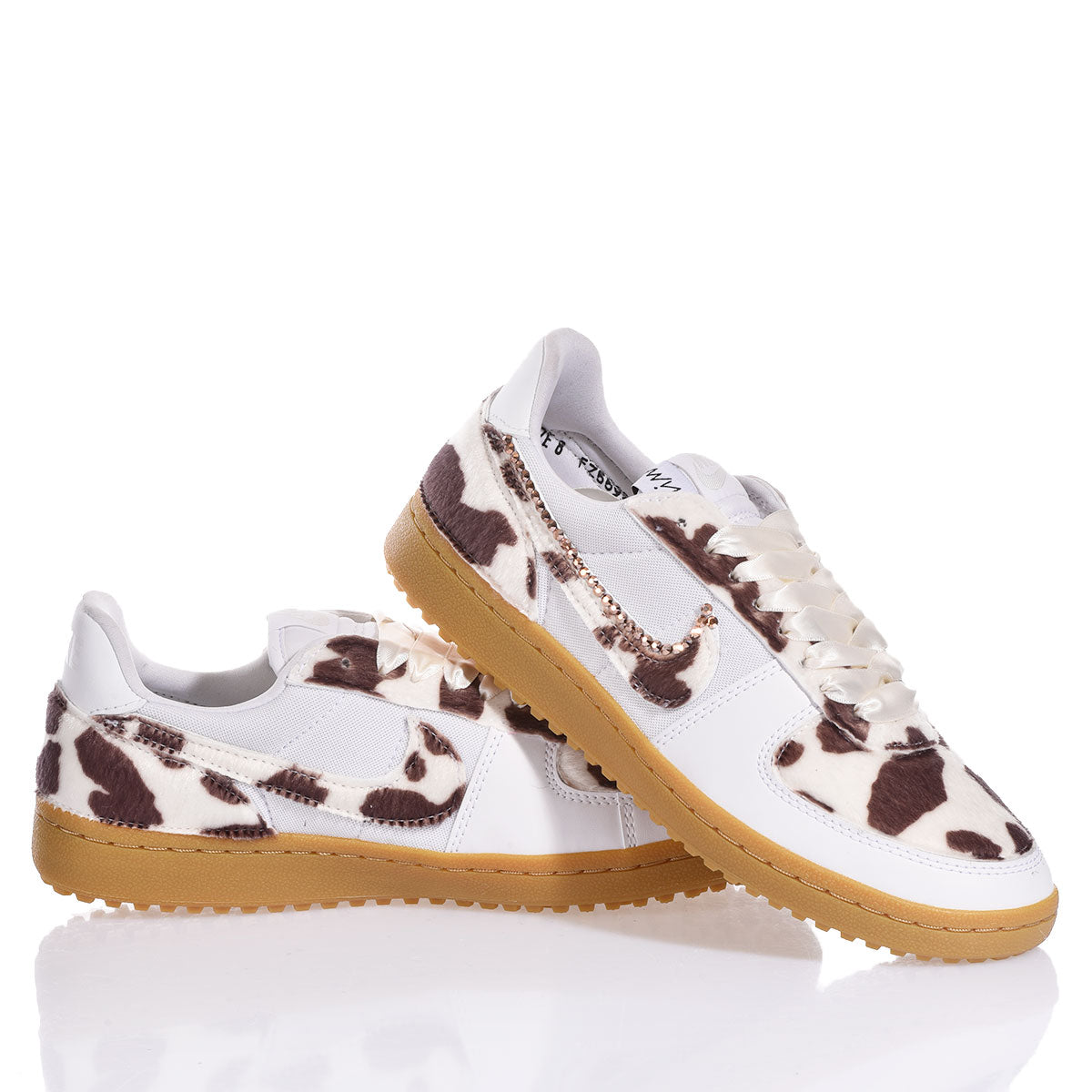 Nike Field Cow