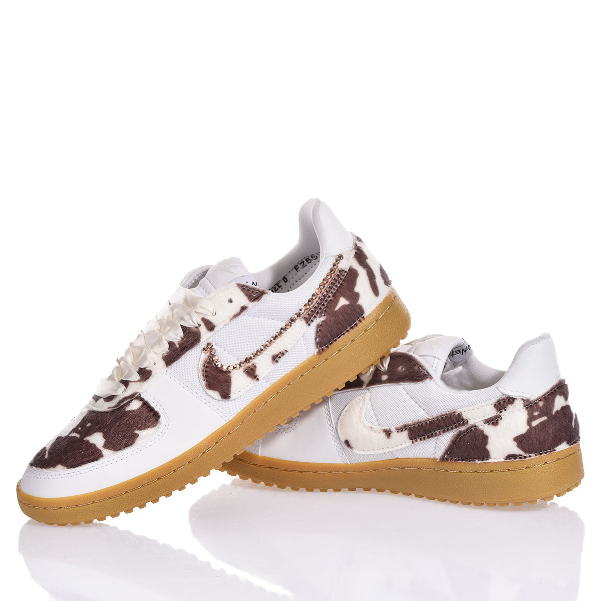 Nike Field Cow