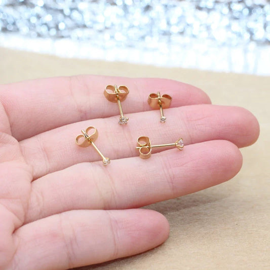 Super Mini 1.5MM 2MM zirconi in acciaio inox Push Back orecchini a bottone per uomo donna 2PC delicato Jewerlry