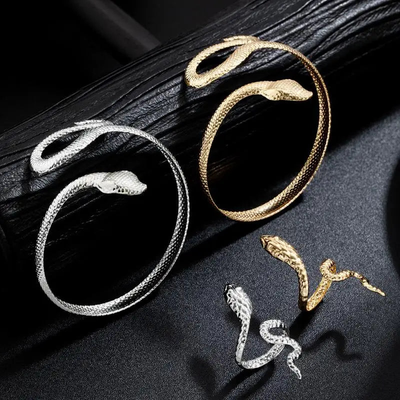 Offerta Speciale: Set di 2 Bracciali e Anelli a Forma di Serpente Punk, Bracciali Apribili a Spirale e Anelli per Dita, Gioielli per Mani Unisex