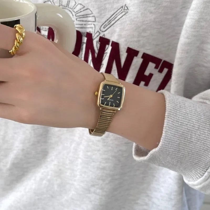 Orologio al quarzo semplice di marca per donna Orologi da donna regalo di lusso retrò Orologi da polso con cinturino in acciaio inossidabile regolabile con quadrante piccolo