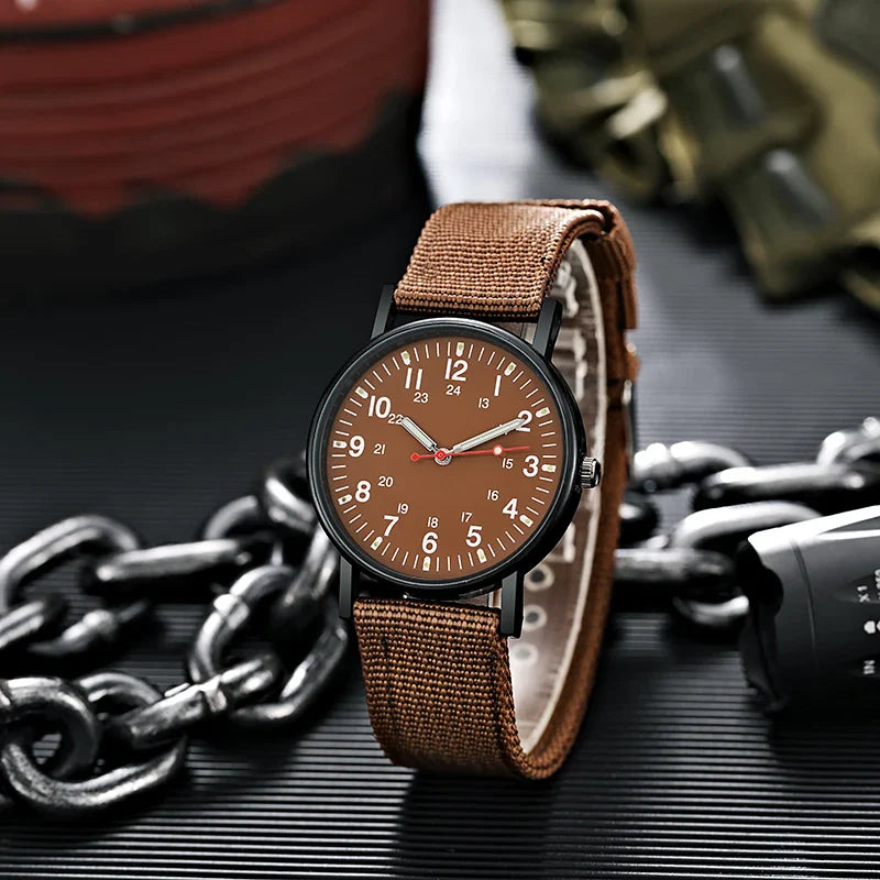 Orologio da polso sportivo al quarzo da polso da uomo con cinturino in Nylon luminoso orologi da polso resistenti agli urti
