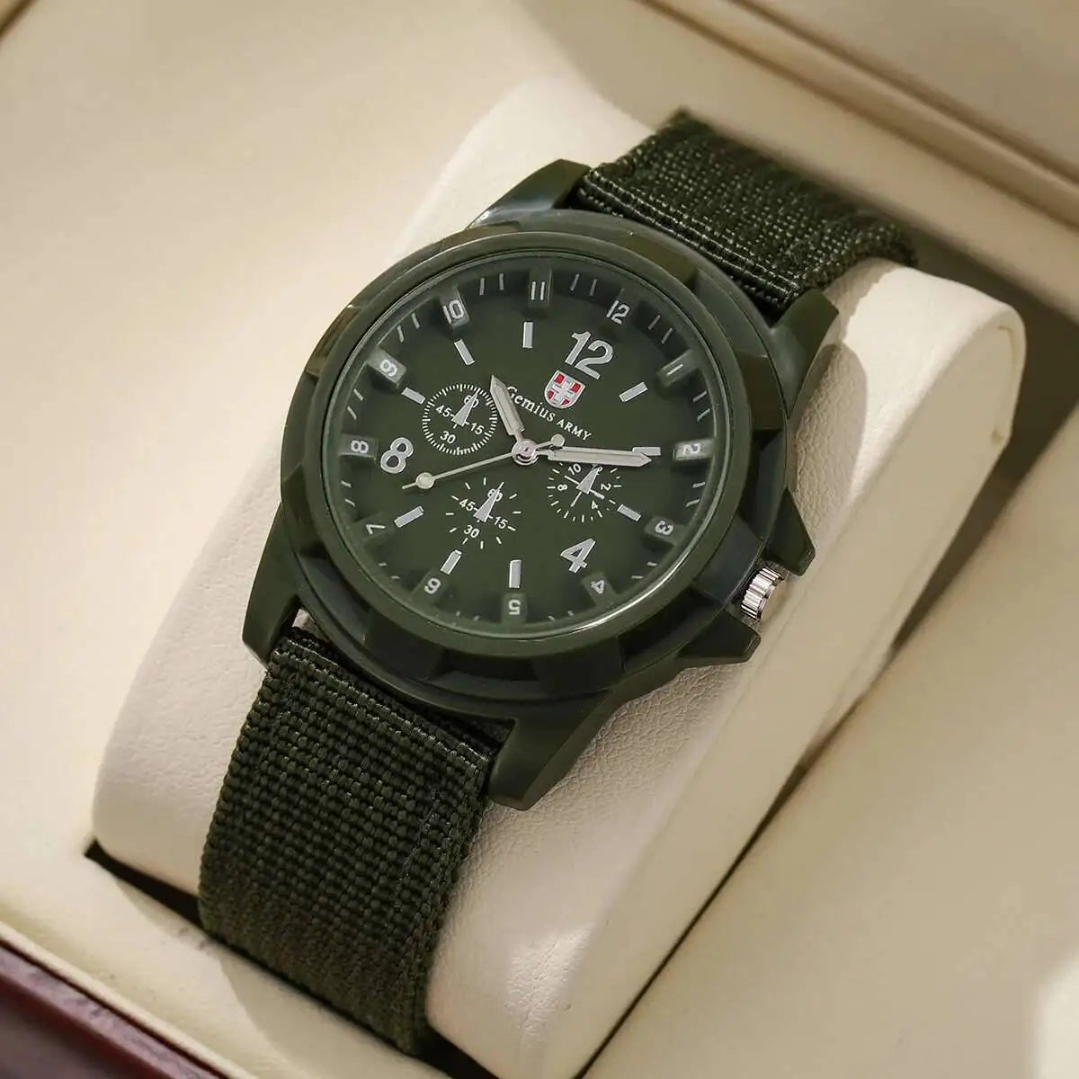 Orologi militari da uomo casual Orologio da polso sportivo al quarzo Cinturino in nylon Orologio da uomo Relogio Masculino (senza scatola)