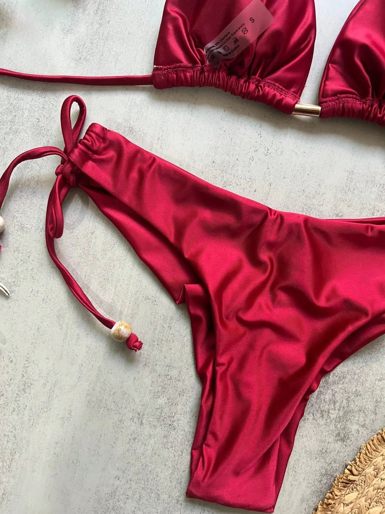 2026 Sexy Bikini a Pieghe Tinta Unita Micro Bikini Donna Costume da Bagno Femminile Triangolare Abbigliamento da Spiaggia