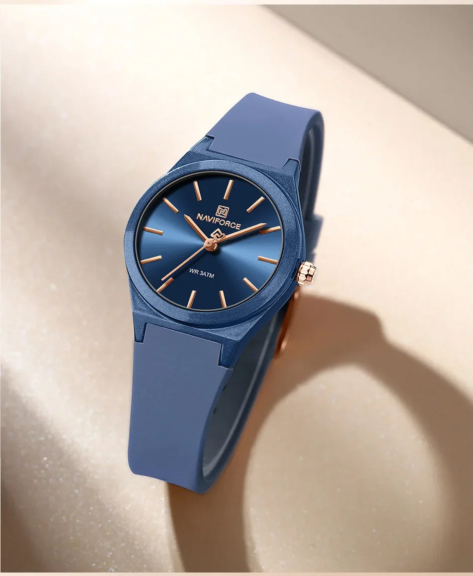 NAVIFORCE 2025 Orologi moda donna Orologio al quarzo Sport Cinturino in silicone Orologi da polso da donna Orologio semplice Regalo relogios feminino