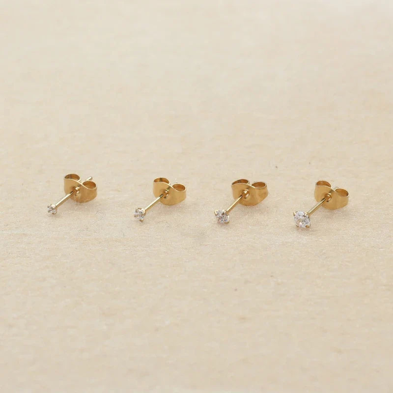 Super Mini 1.5MM 2MM zirconi in acciaio inox Push Back orecchini a bottone per uomo donna 2PC delicato Jewerlry