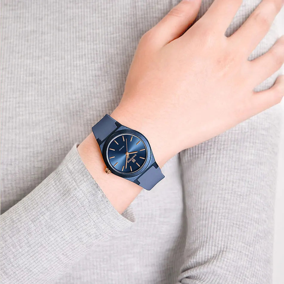 NAVIFORCE 2025 Orologi moda donna Orologio al quarzo Sport Cinturino in silicone Orologi da polso da donna Orologio semplice Regalo relogios feminino