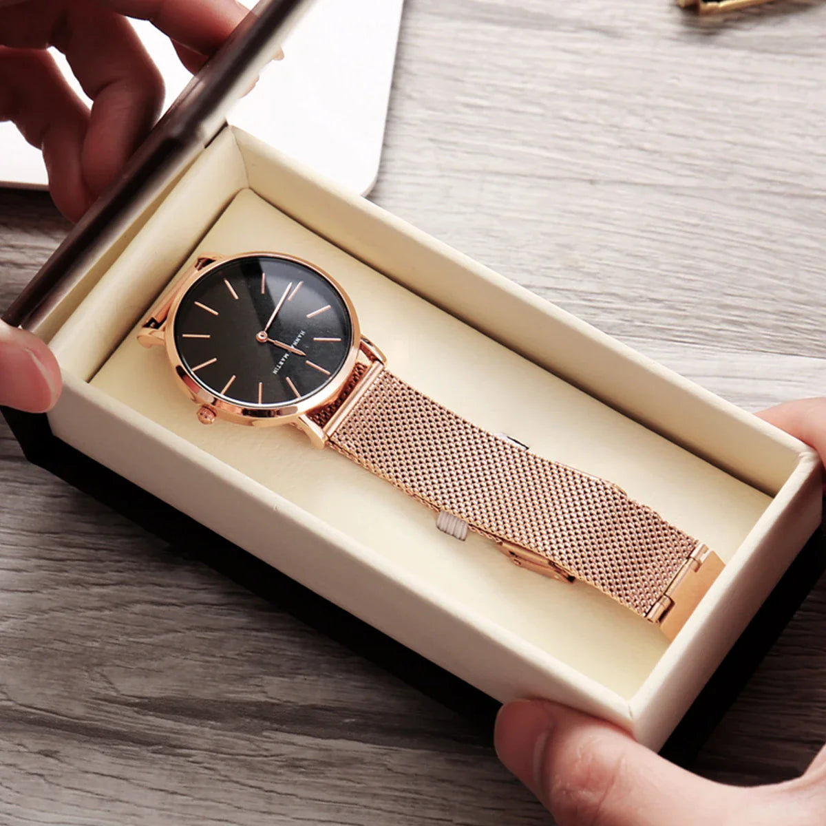 HANNAH MARTIN Movimento al quarzo giapponese in acciaio inossidabile di qualità del marchio Orologio Dropshipping da donna impermeabile da 36 mm in oro rosa completo