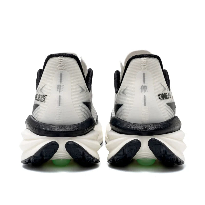 ONEMIX 2025 Estate Autunno Scarpe da corsa per uomo Design leggero Maratona ad asciugatura rapida Supporto per assorbimento degli urti Scarpe da ginnastica maschili