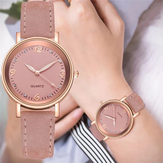 Orologio da donna alla moda con quadrante arabo, cinturino in pelle casual, orologi analogici al quarzo