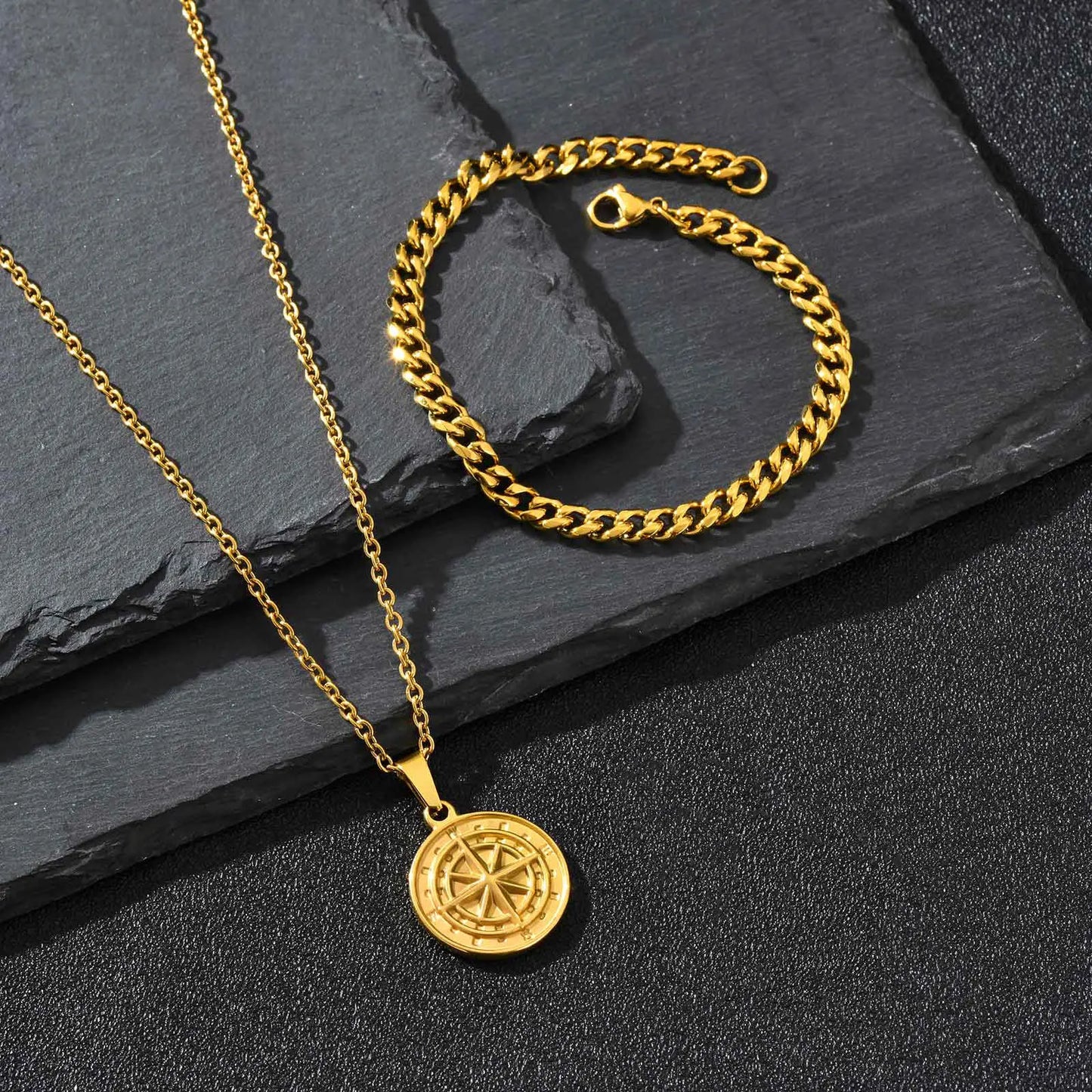 Vnox Set di 2 Pezzi Collana con Ciondolo e Bracciale da Uomo, Set di Gioielli in Acciaio Inossidabile Colore Nero Oro Argento, Regali di Gioielleria alla Moda