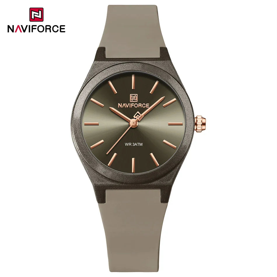 NAVIFORCE 2025 Orologi moda donna Orologio al quarzo Sport Cinturino in silicone Orologi da polso da donna Orologio semplice Regalo relogios feminino