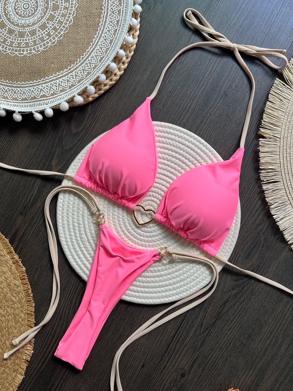 Nuovo bikini bianco a tinta unita da donna, costume da bagno alla moda con lacci a vita bassa, set due pezzi