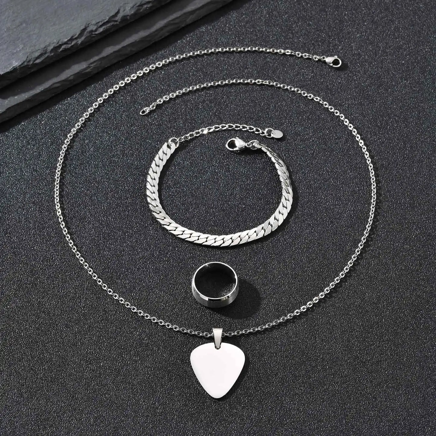 Set di 3 Pezzi: Collana con Ciondolo a Forma di Plettro per Uomo, Bracciale con Catena Cubana Piatta Stile Rock Punk, Set di Gioielli Classici da Uomo, Idea Regalo
