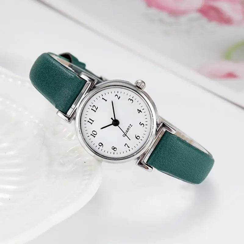 Orologio da donna alla moda con quadrante piccolo, cinturino in pelle casual, orologi da polso al quarzo da donna