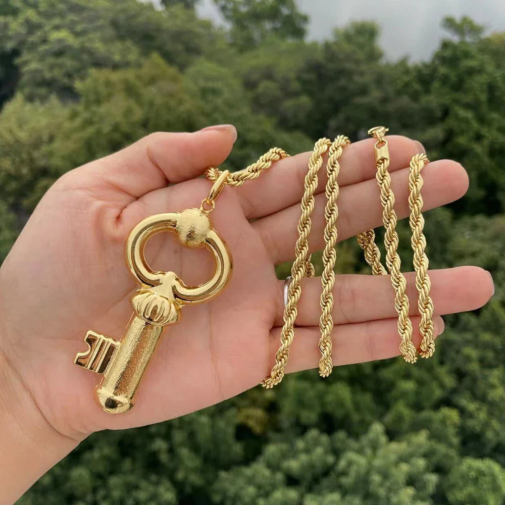 Collana placcata in oro Set di gioielli boutique Set di collane da sposa Set di gioielli di qualità di lusso per uomini e donne
