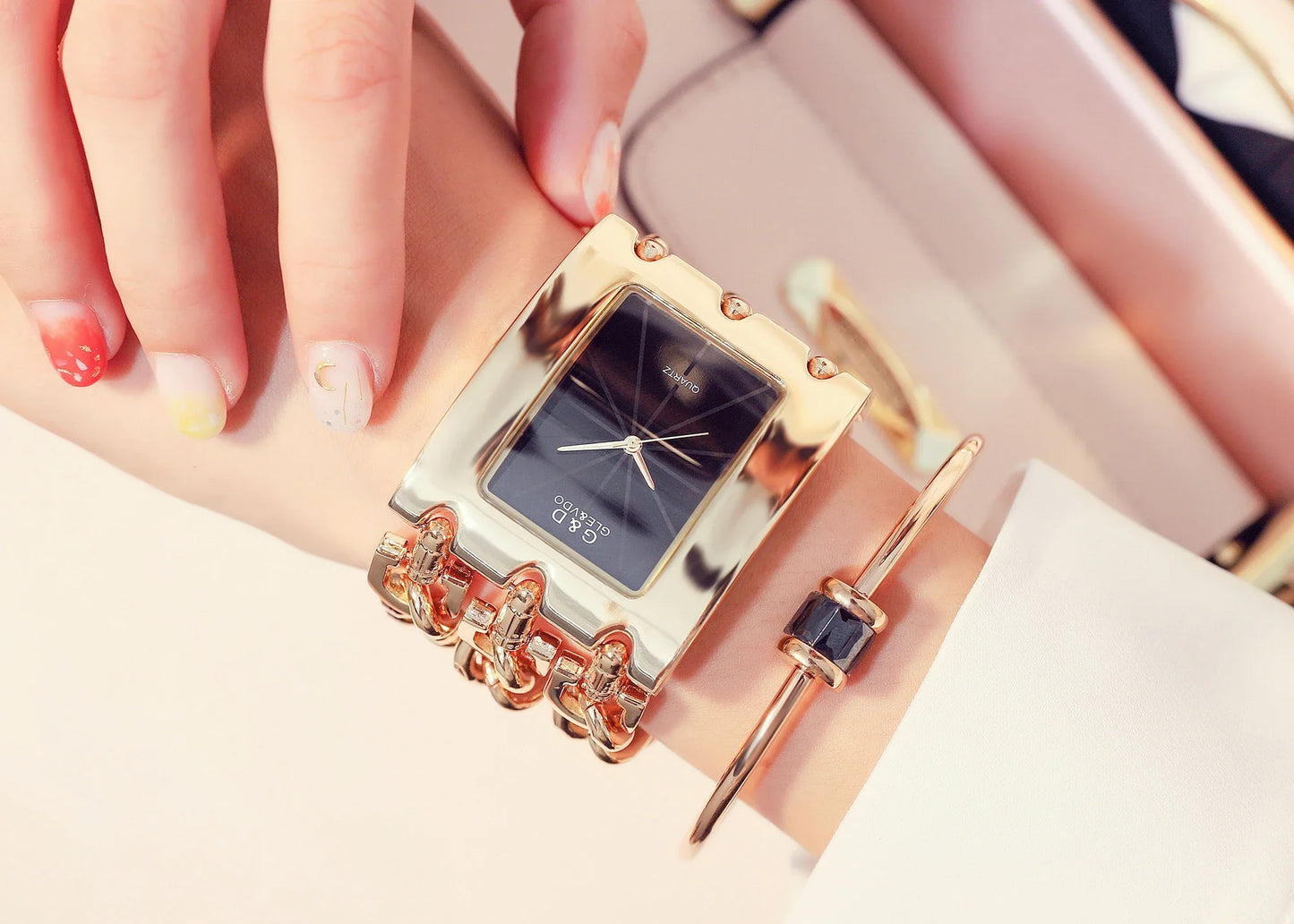 Orologio da donna di marca di lusso Abito con strass Orologi da polso da donna Eleganti orologi femminili in oro per le donne Montre Femme 2025
