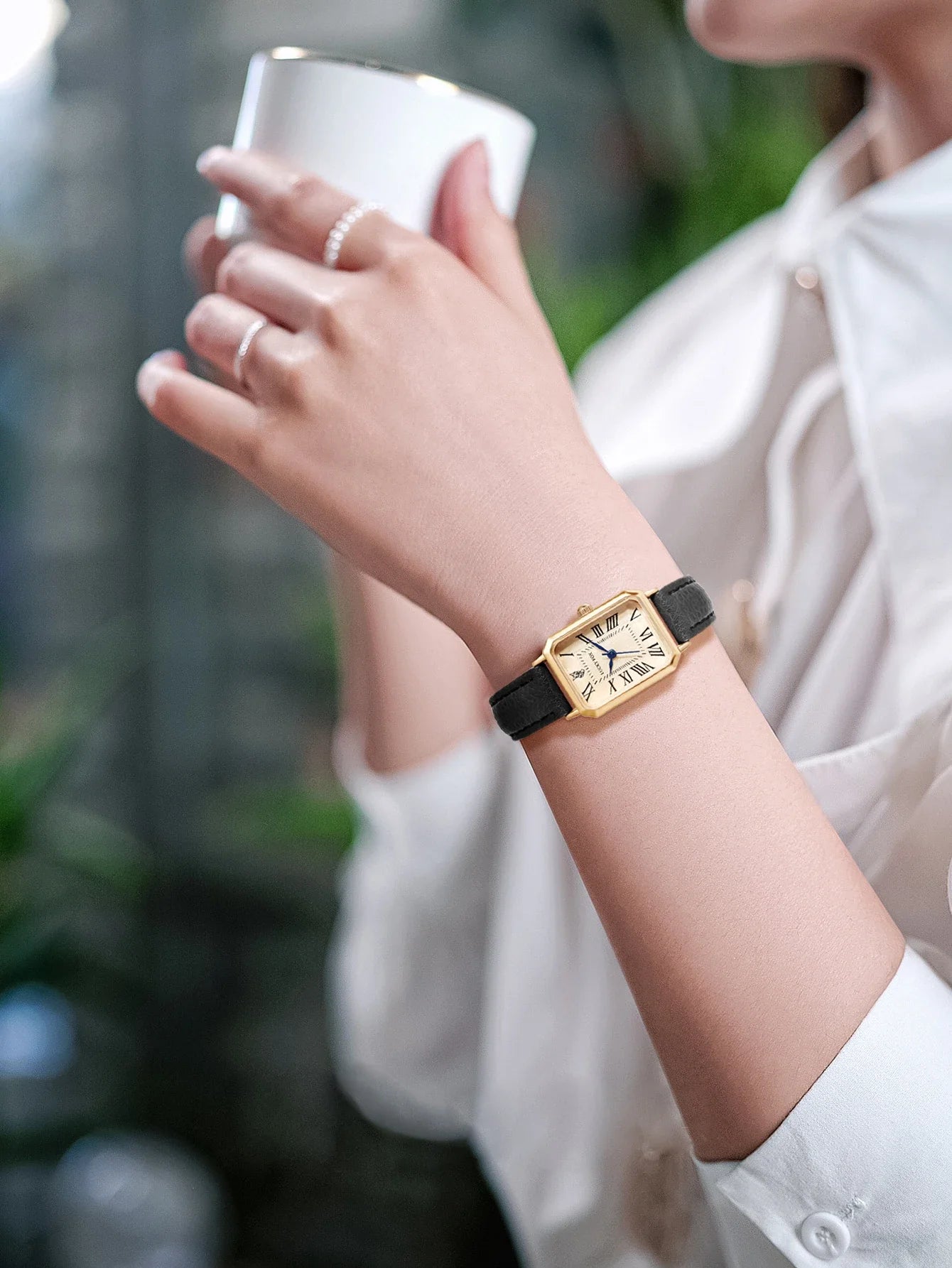 LUCKY FOX 2 pezzi confezione regalo di lusso leggera set braccialetto orologio orologio al quarzo quadrato da donna semplice e alla moda regalo del festival Reloj