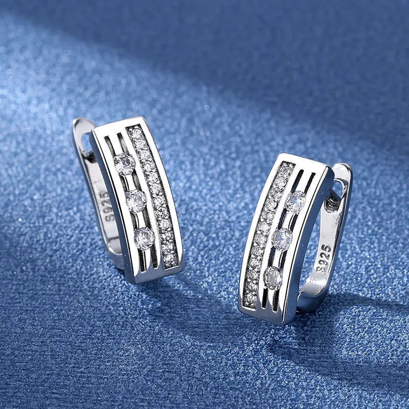 Orecchini in argento sterling 925 gioielli di alta qualità retrò modello semplice orecchini con zirconi bianchi viola vendita calda