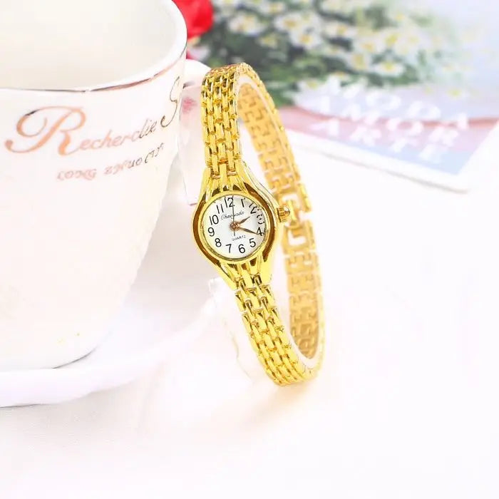 Orologio da polso dorato per donna Orologio da polso da donna di lusso con quadrante piccolo Orologio da donna al quarzo elegante in acciaio Regalo di moda reloj mujer