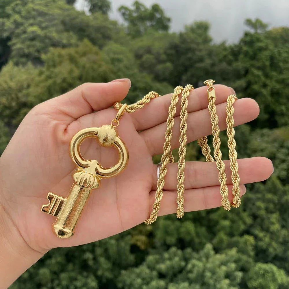 Collana placcata in oro Set di gioielli boutique Set di collane da sposa Set di gioielli di qualità di lusso per uomini e donne