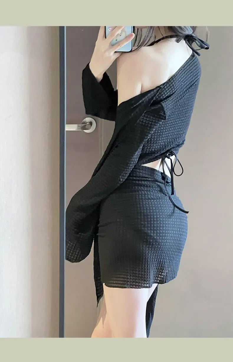 Costume da Bagno Donna 4 Pezzi Stile Coreano Bianco Nero Manica Lunga con Nodo Frontale e Gonna Copricostume 2025 – Perfetto per le Vacanze