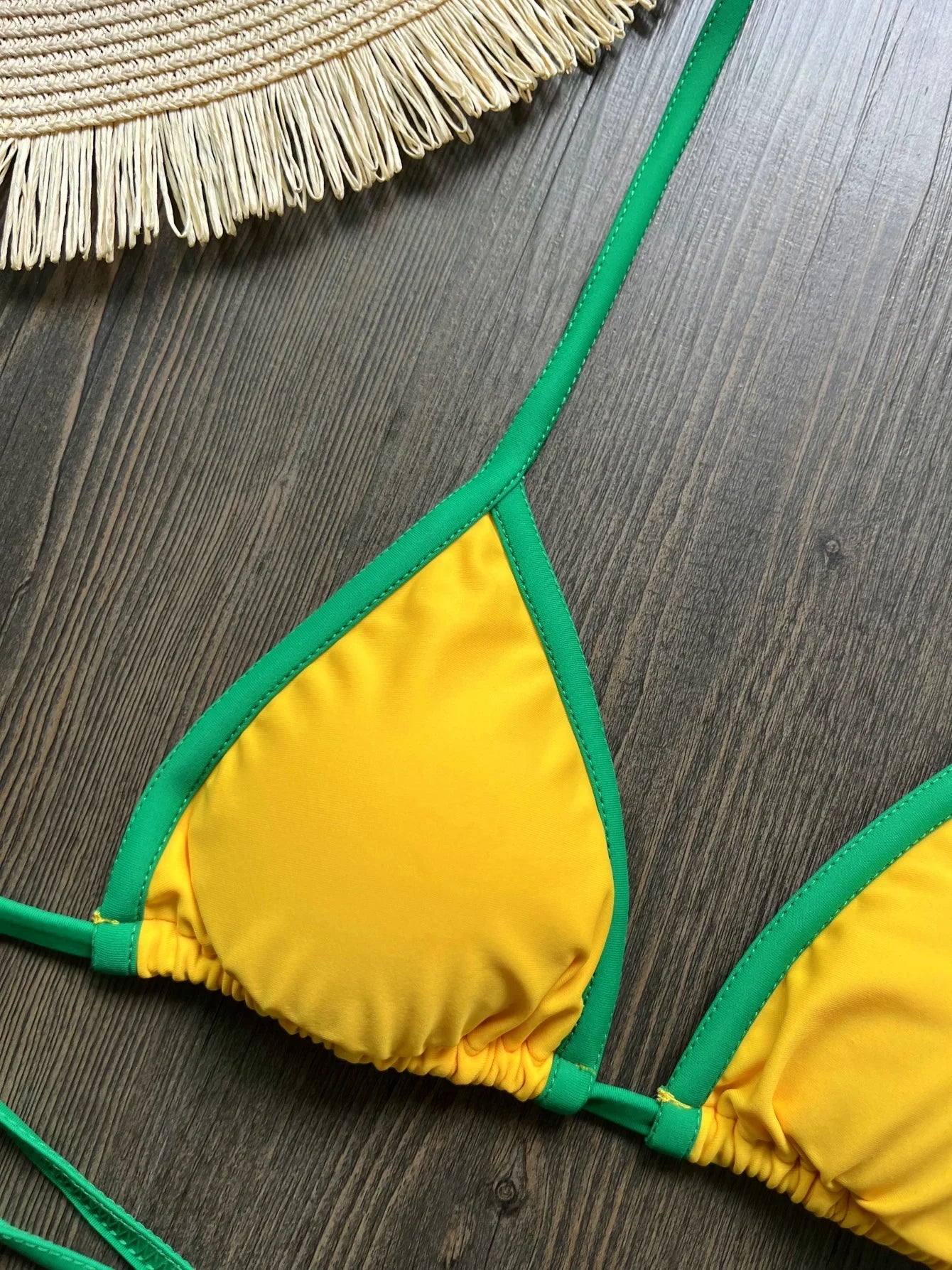Costume da Bagno Bikini Brasiliano Ricamato a Contrasto con Patchwork per Donna - Set Estivo da Spiaggia