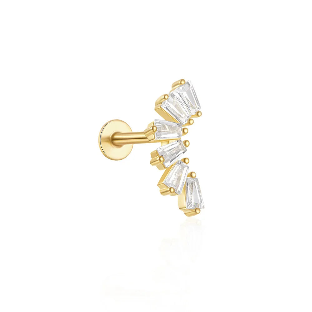 Orecchini con polsini piatti filettati con nappa tempestata di diamanti di nuovo stile, accessori per orecchie in stile europeo e americano.