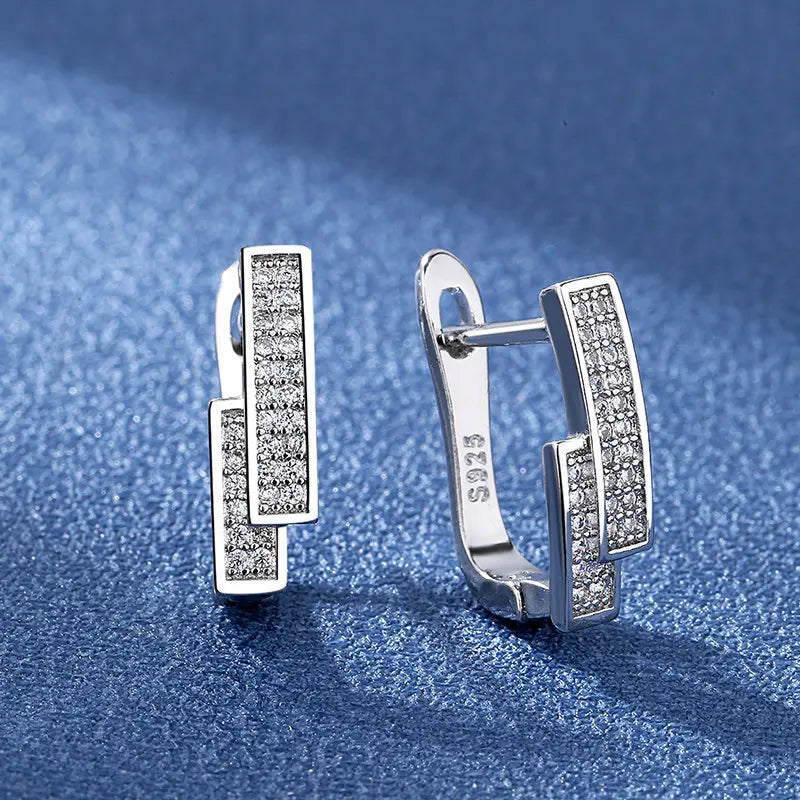 Orecchini in argento sterling 925 gioielli di alta qualità retrò modello semplice orecchini con zirconi bianchi viola vendita calda