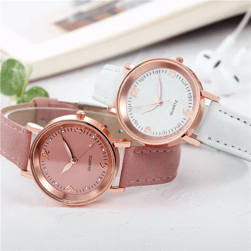 Orologio da donna alla moda con quadrante arabo, cinturino in pelle casual, orologi analogici al quarzo