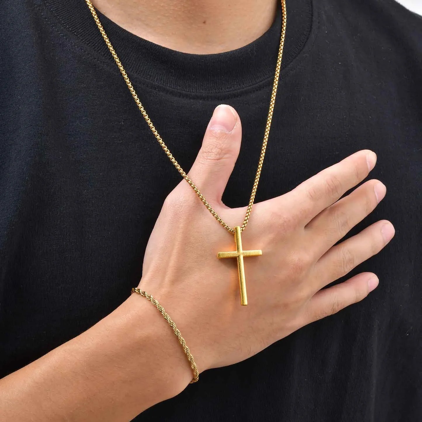 Vnox Set di 2 Pezzi Collana con Ciondolo e Bracciale da Uomo, Set di Gioielli in Acciaio Inossidabile Colore Nero Oro Argento, Regali di Gioielleria alla Moda