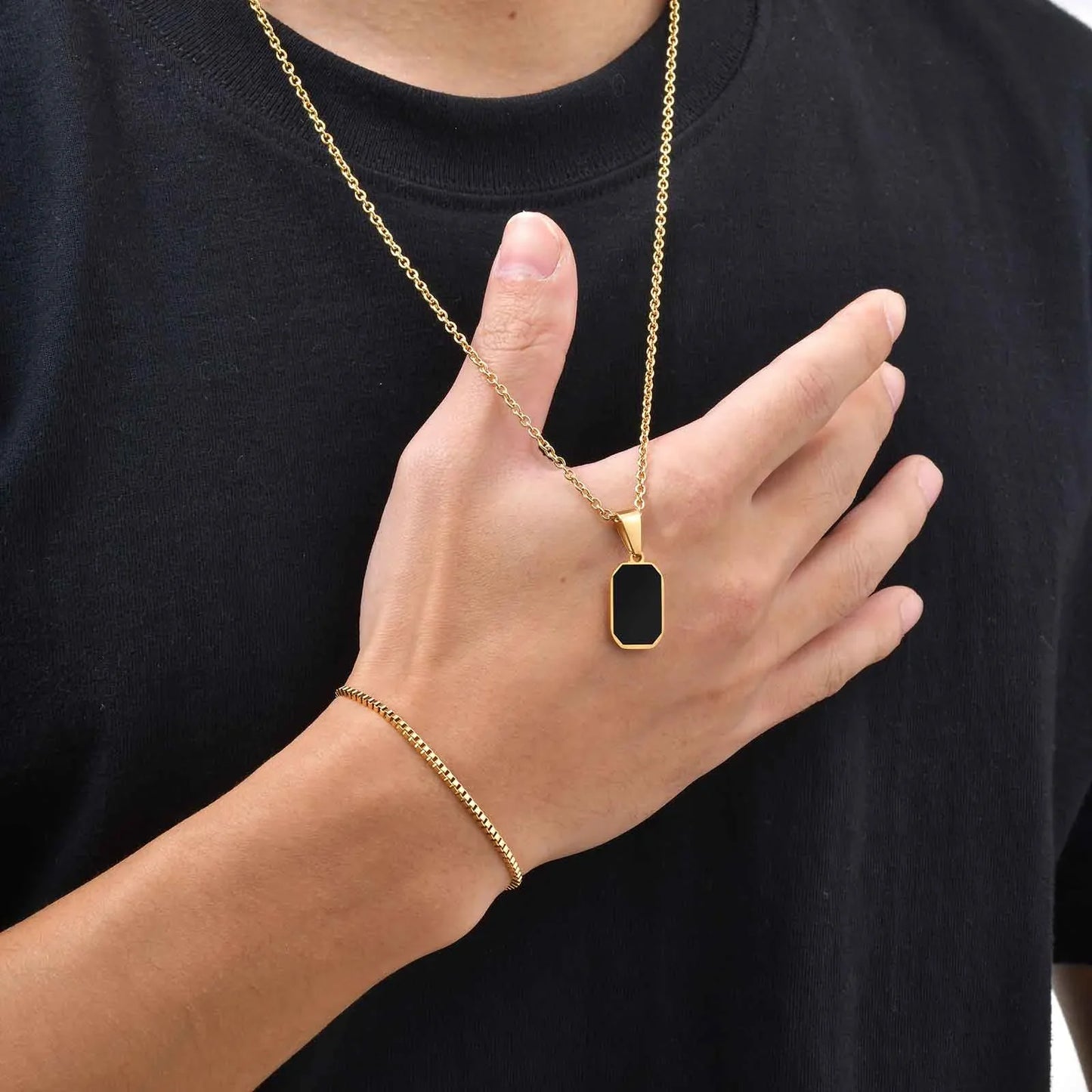 Vnox Set di 2 Pezzi Collana con Ciondolo e Bracciale da Uomo, Set di Gioielli in Acciaio Inossidabile Colore Nero Oro Argento, Regali di Gioielleria alla Moda