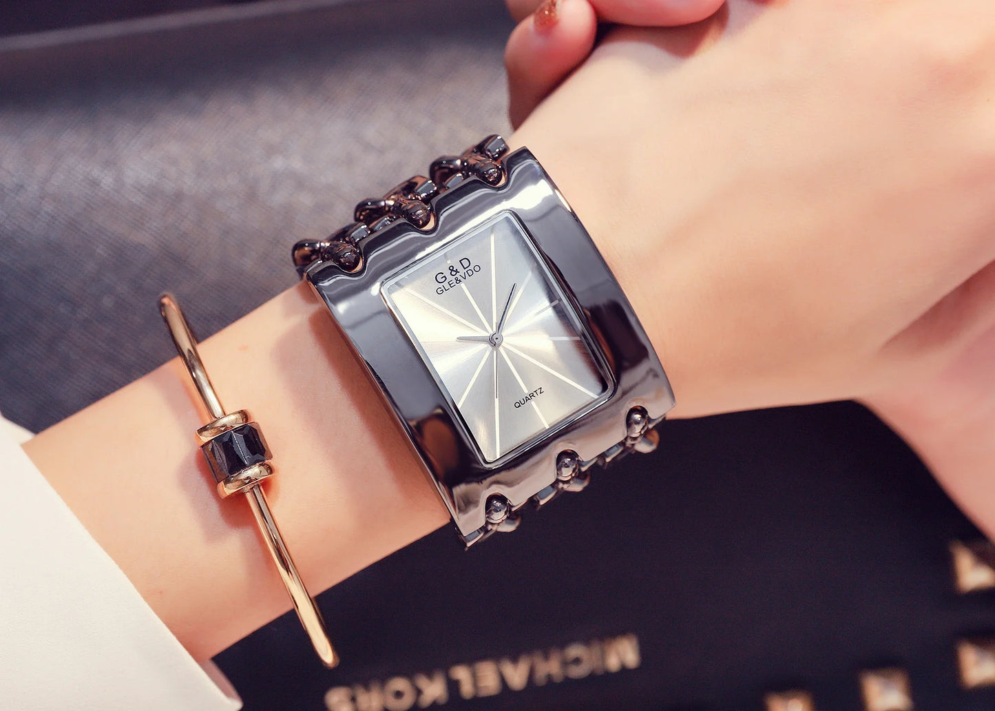 Orologio da donna di marca di lusso Abito con strass Orologi da polso da donna Eleganti orologi femminili in oro per le donne Montre Femme 2025