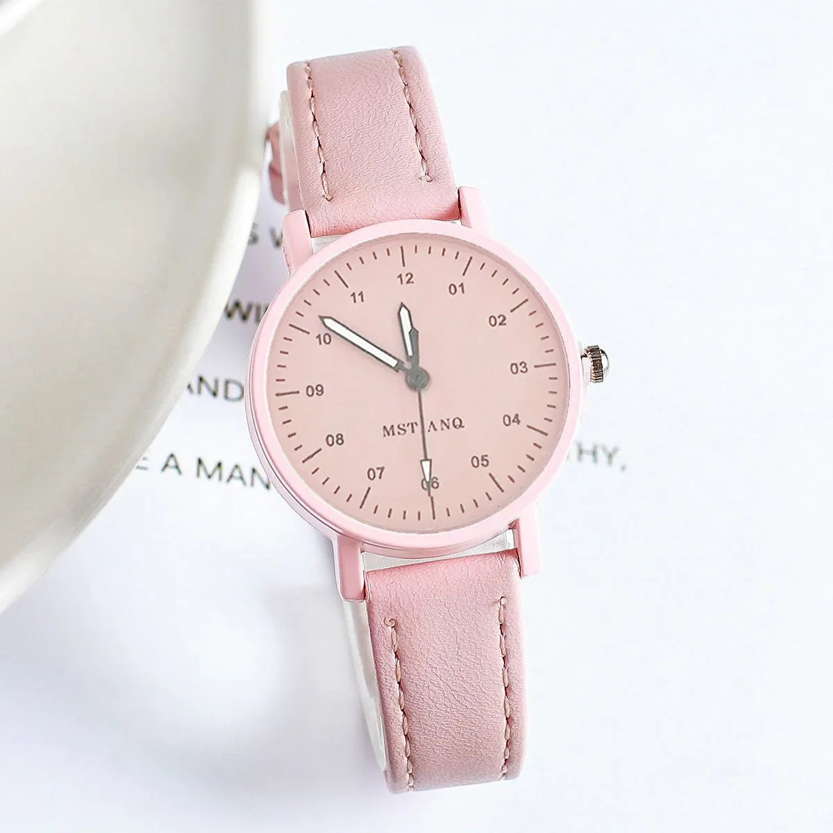 YIKAZE orologio da donna cinturino in pelle PU orologi al quarzo da donna orologio da polso da donna con quadrante rotondo impermeabile orologio da polso da donna