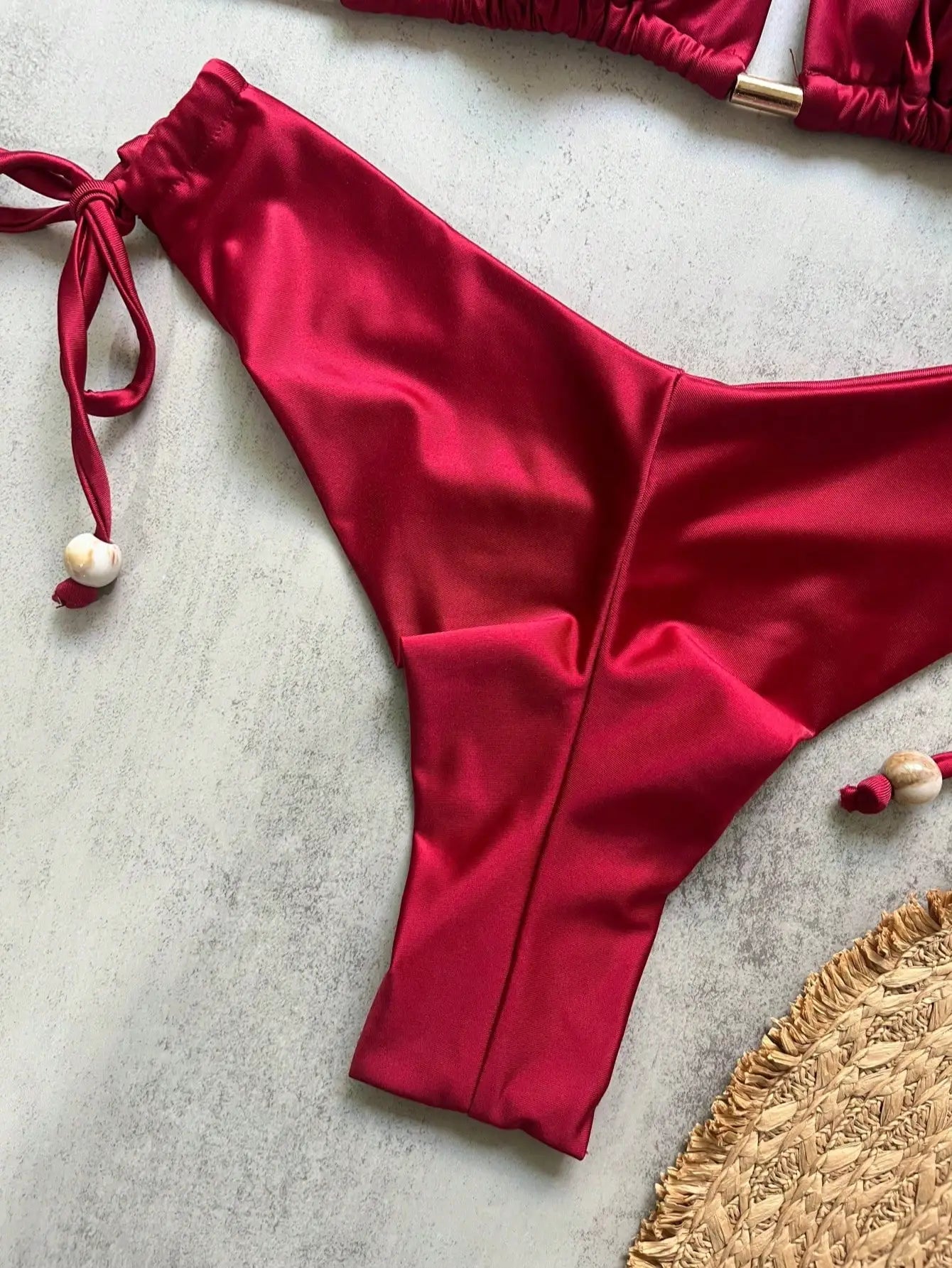 2026 Sexy Bikini a Pieghe Tinta Unita Micro Bikini Donna Costume da Bagno Femminile Triangolare Abbigliamento da Spiaggia