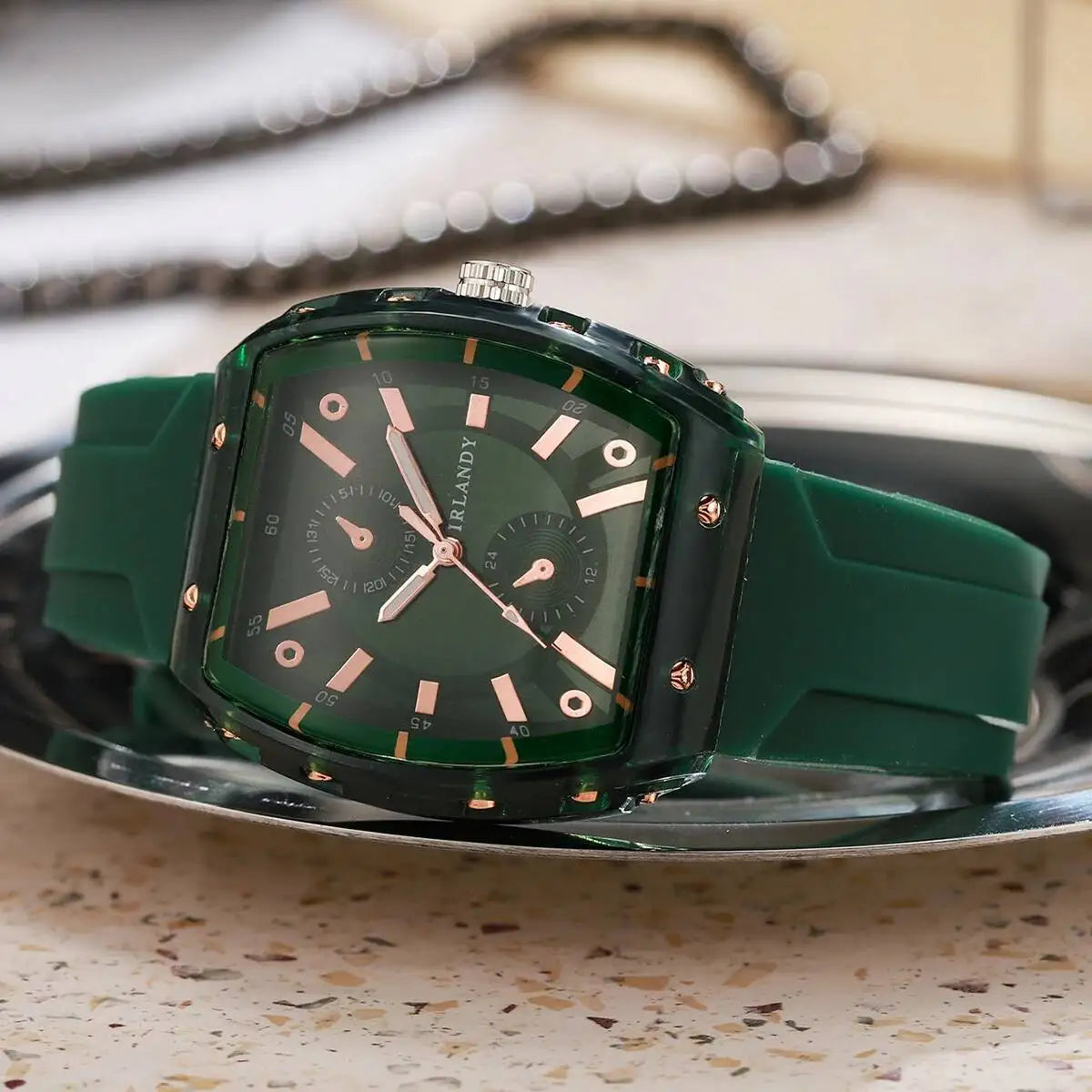 Orologi da donna alla moda Orologi da polso al quarzo da donna con cinturino in silicone casual per ragazze Orologio Reloj Mujer (senza scatola)