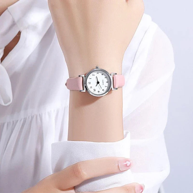 Orologio da donna alla moda con quadrante piccolo, cinturino in pelle casual, orologi da polso al quarzo da donna