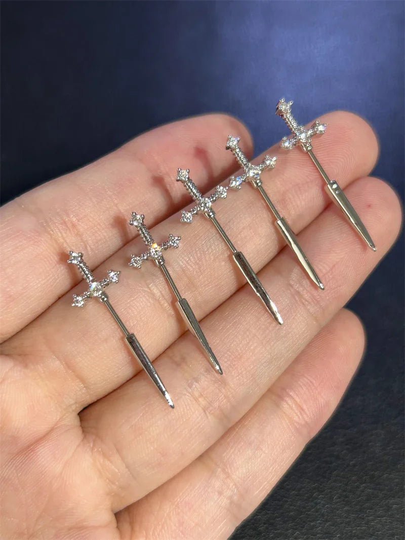New Fashion Love Wings Cross Acciaio inossidabile Osso dell'orecchio Chiodo Zircone lucido Orecchino con filo alla moda per le donne Accessorio per piercing al corpo
