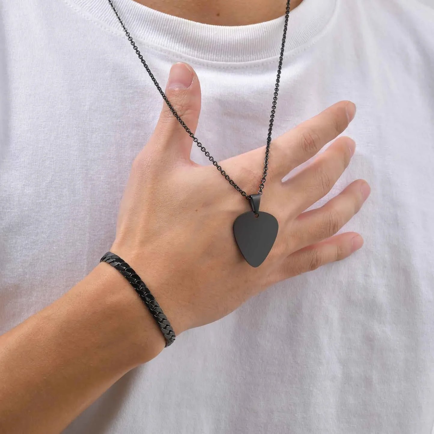 Vnox Set di 2 Pezzi Collana con Ciondolo e Bracciale da Uomo, Set di Gioielli in Acciaio Inossidabile Colore Nero Oro Argento, Regali di Gioielleria alla Moda