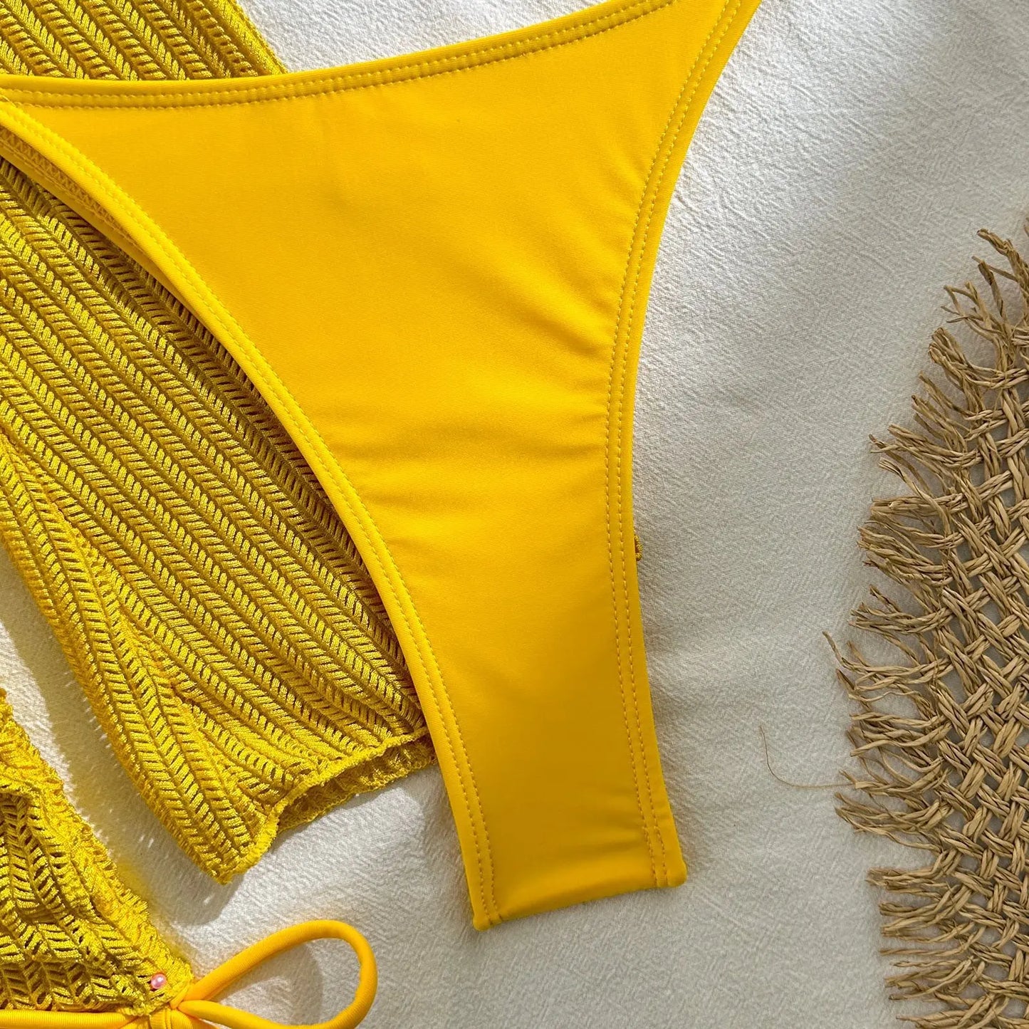 2026 Bikini sexy Costumi da bagno femminili Costumi da bagno a tre pezzi da donna Costumi da bagno da spiaggia Costumi da bagno Bikini brasiliano Set Bagnante da piscina