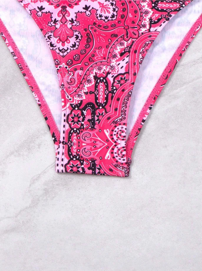 Sexy Push Up Bikini 2024 Costume da bagno donna Due pezzi Costumi da bagno Perizoma femminile Bikini Set Nuoto per costumi da bagno Biquini brasiliano