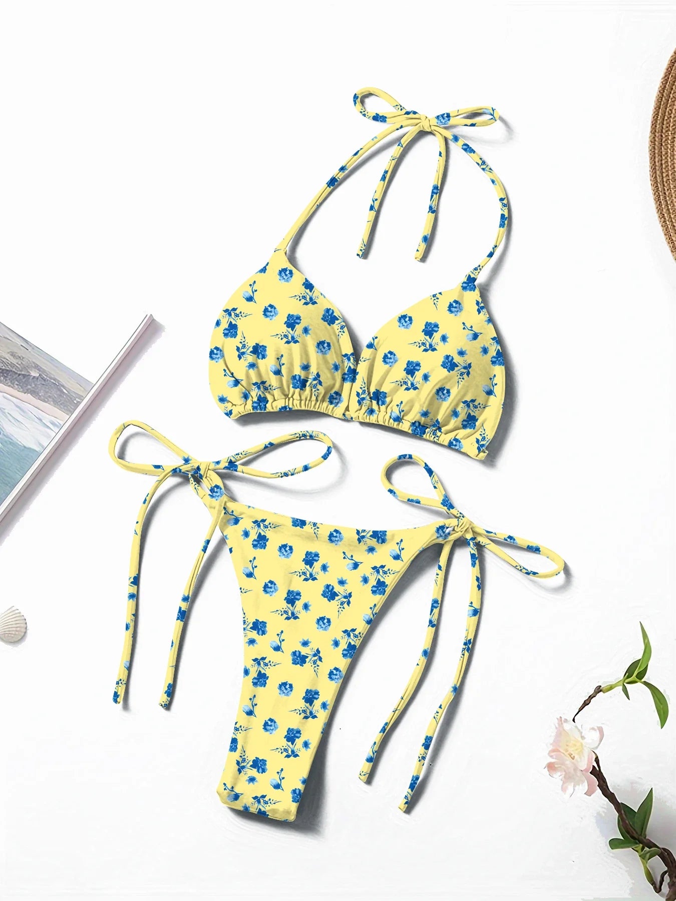 Nuovo Stile Bikini Due Pezzi da Donna Stampato, Fresco e Alla Moda, con Laccetti al Collo, Sexy e Trendy